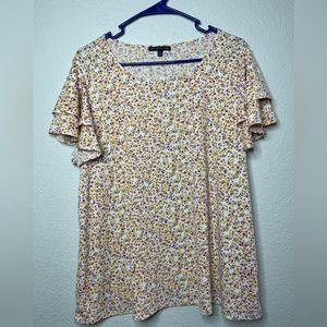 Floral top